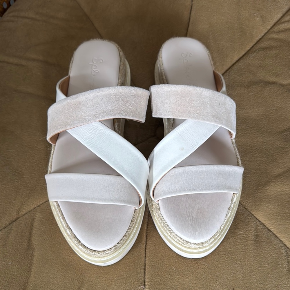 Splendid Cream and White Espadrille Shoes with Minimalist Design Size 6.5